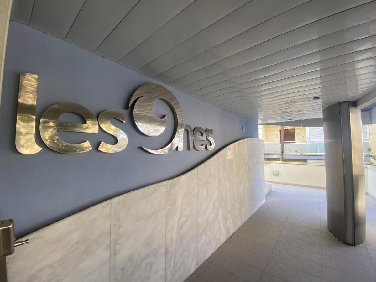 For A Stay Les Ones Salou Exterior foto